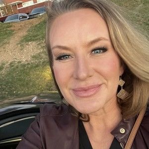 Meet your Posher, Shalaina